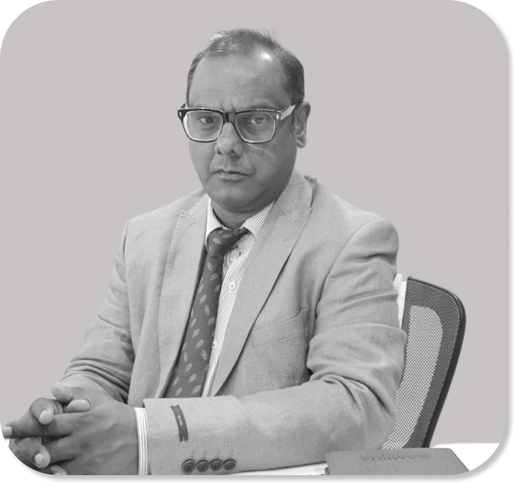 leader image